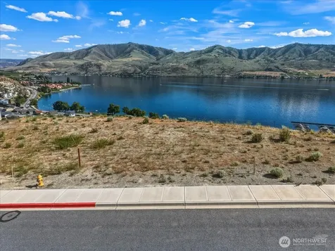 128 Crystal Crest Drive Chelan WA 98816