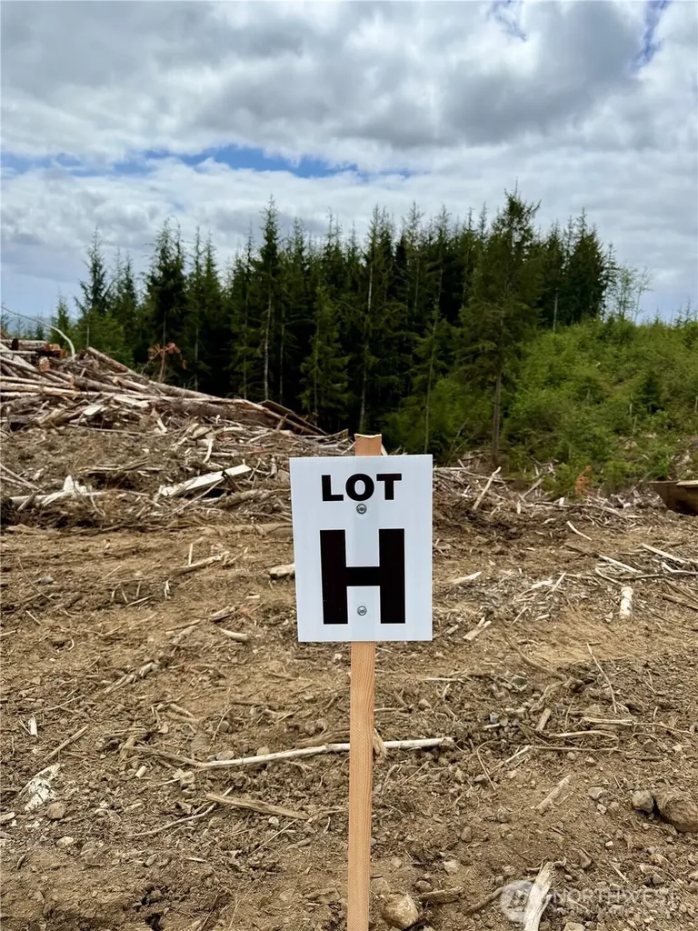 90 E Wishkah Road Aberdeen WA 98520
