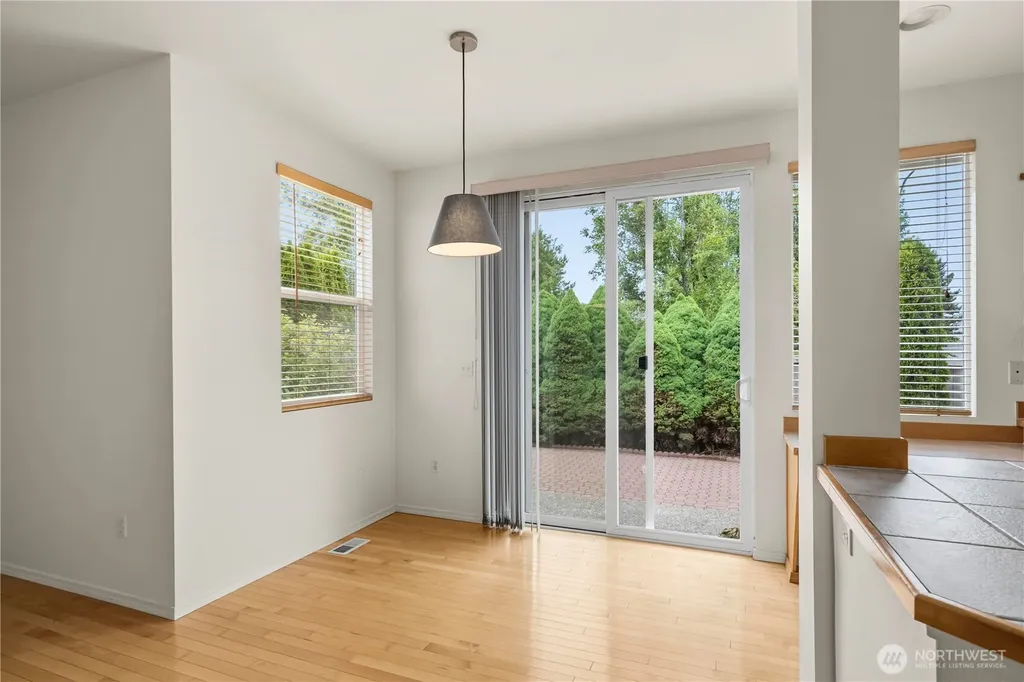 1401 62nd Court SE Auburn WA 98092
