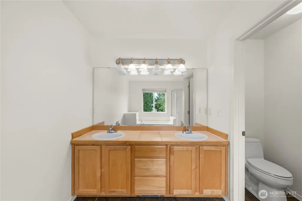 1401 62nd Court SE Auburn WA 98092