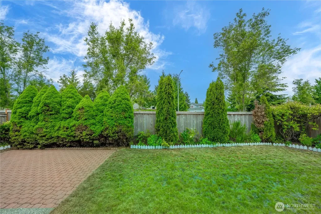 1401 62nd Court SE Auburn WA 98092