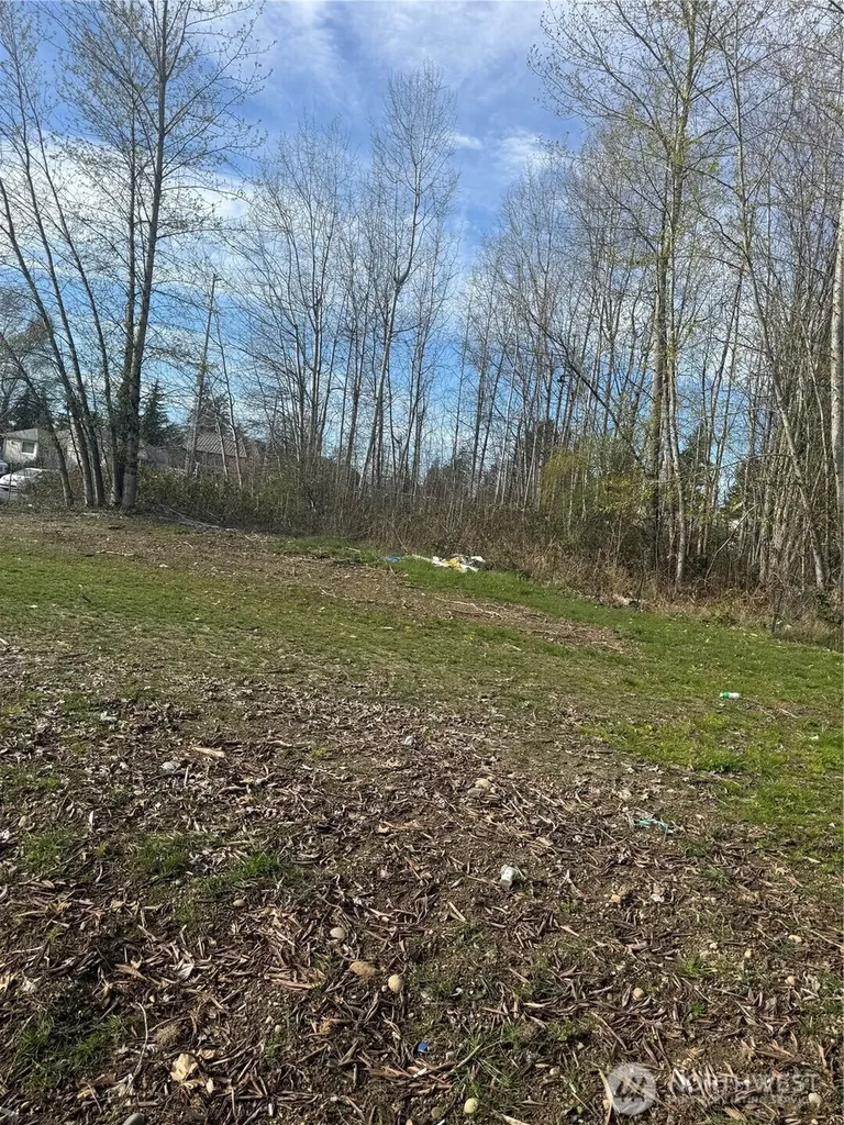 25002 104 Avenue SE Kent WA 98030