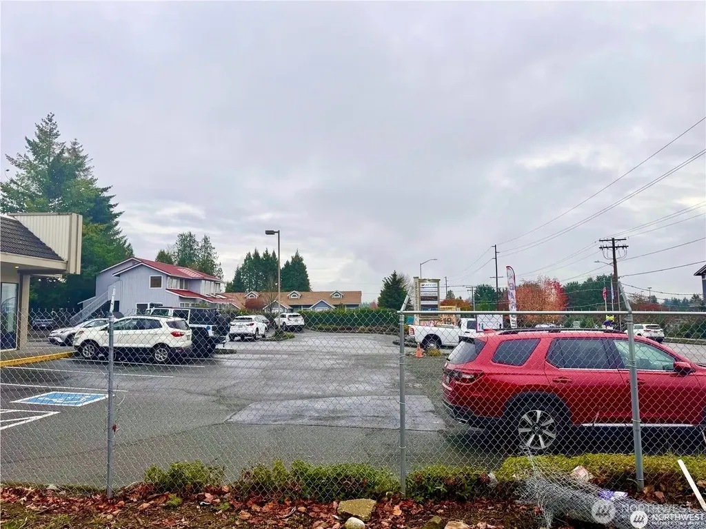 25002 104 Avenue SE Kent WA 98030