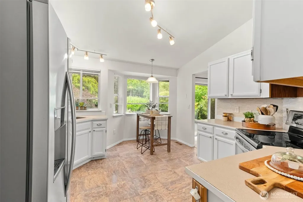 811 Union Avenue Steilacoom WA 98388