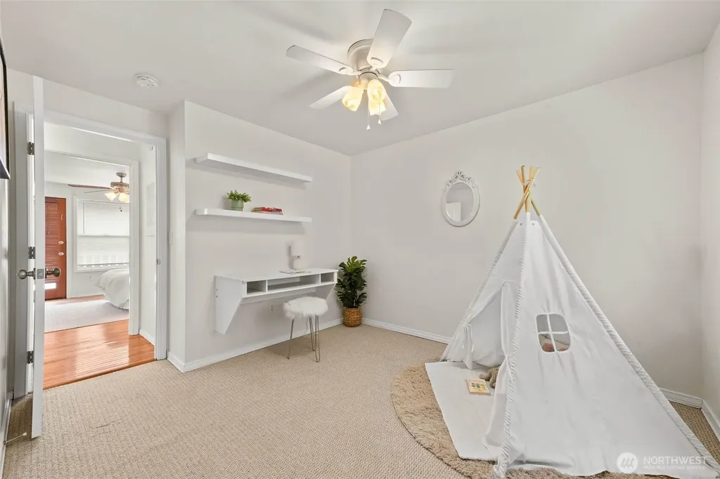 811 Union Avenue Steilacoom WA 98388