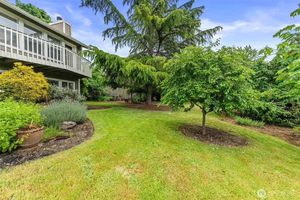 811 Union Avenue Steilacoom WA 98388