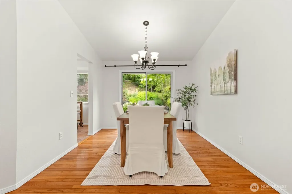 811 Union Avenue Steilacoom WA 98388