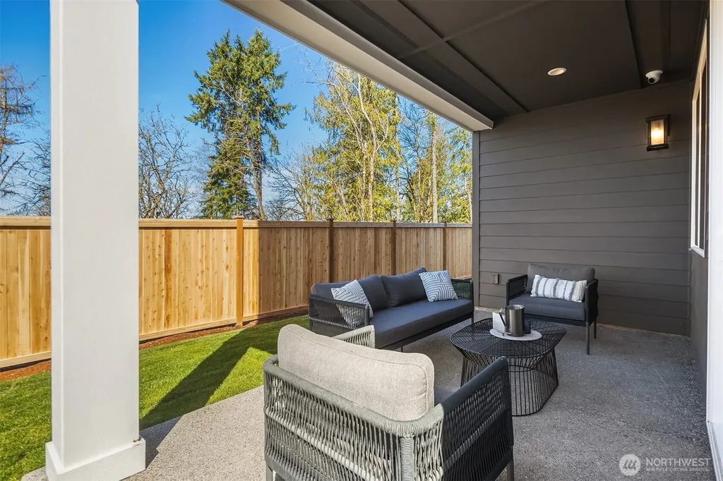 25517 204th Place SE Covington WA 98042