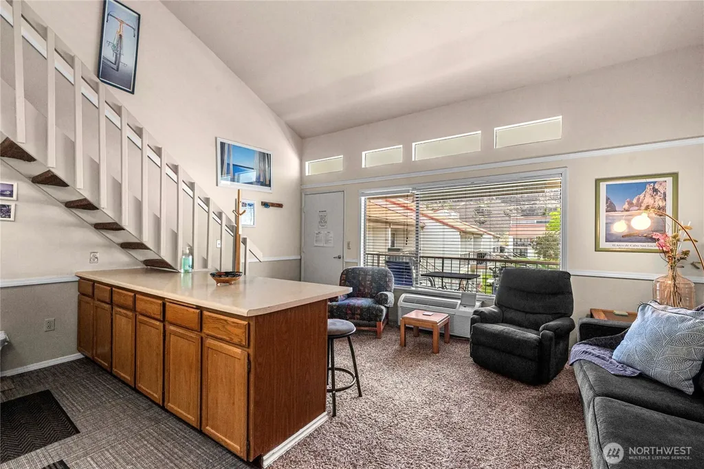 8903 Crescent Bar Road NW Quincy WA 98848
