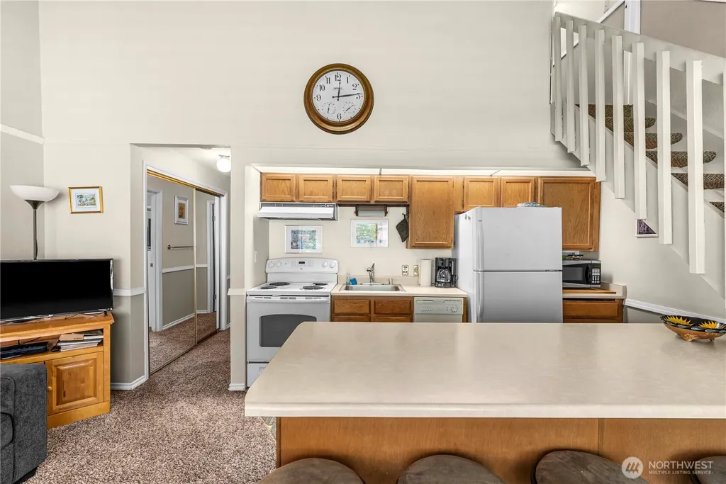 8903 Crescent Bar Road NW Quincy WA 98848