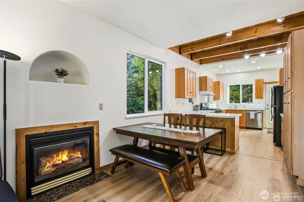 330 Keechelus Drive Snoqualmie Pass WA 98068