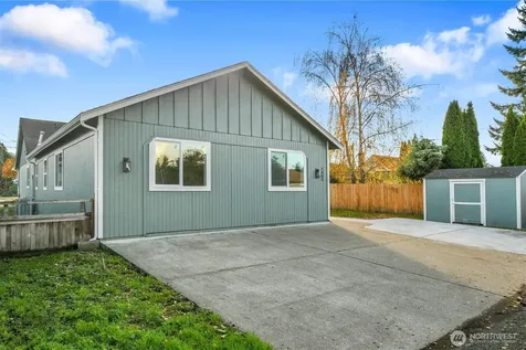 1001 8th Avenue NW Puyallup WA 98371