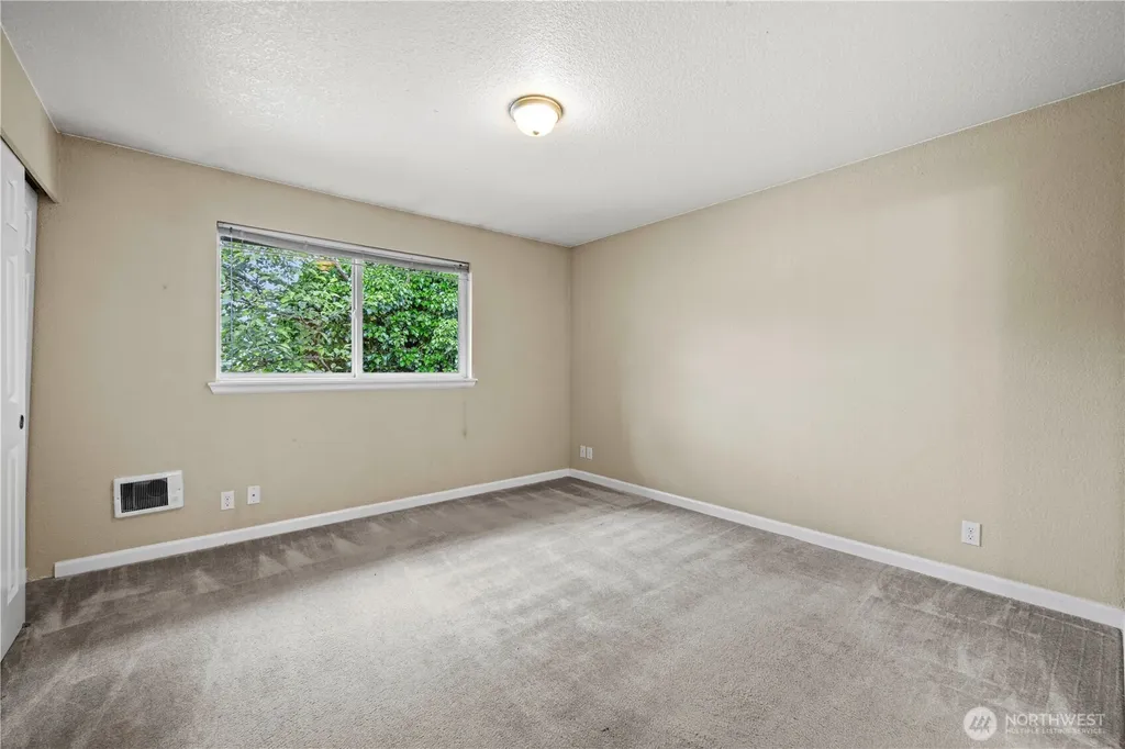 1523 Sunset Place Mount Vernon WA 98273