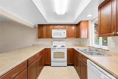 1523 Sunset Place Mount Vernon WA 98273