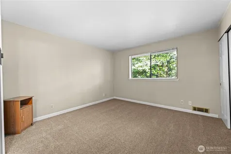 1523 Sunset Place Mount Vernon WA 98273