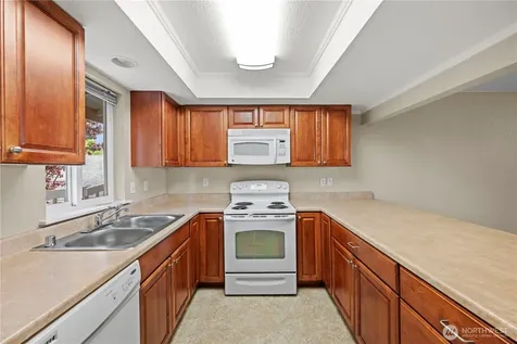 1523 Sunset Place Mount Vernon WA 98273