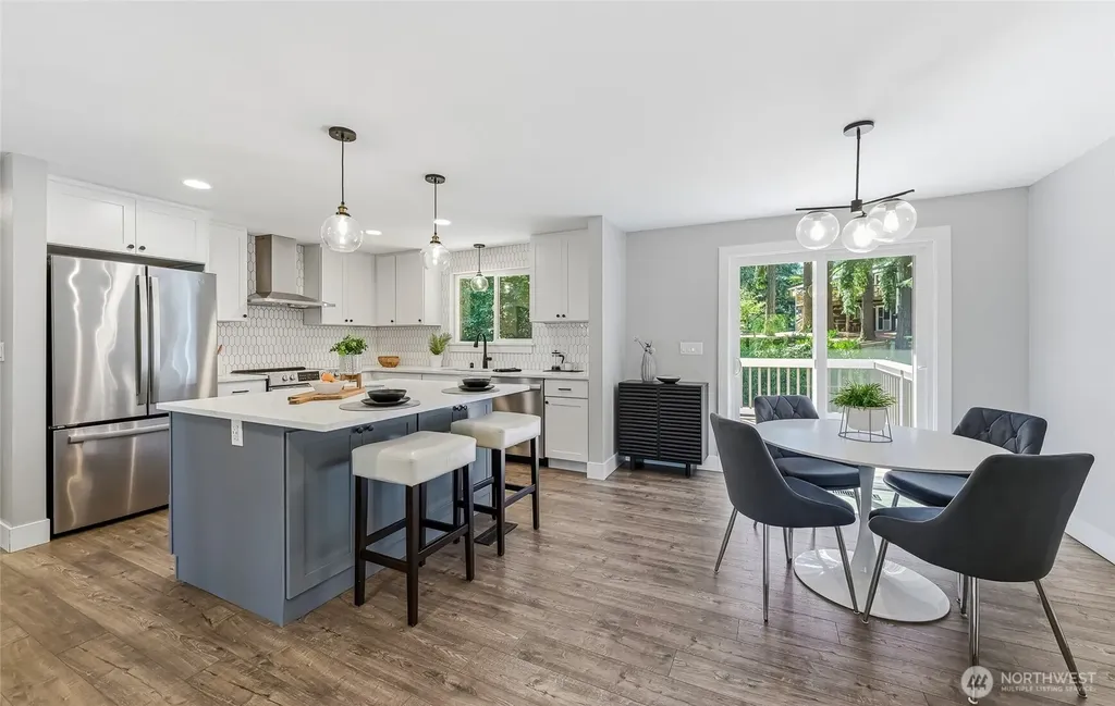 24014 57th Avenue SE Woodinville WA 98072