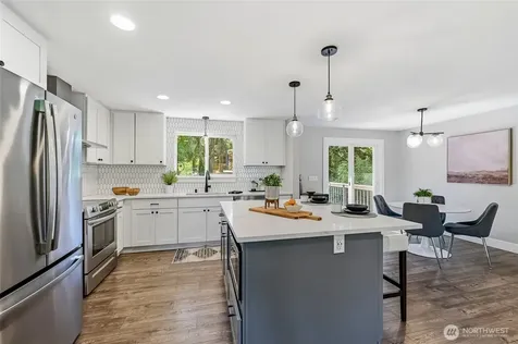 24014 57th Avenue SE Woodinville WA 98072