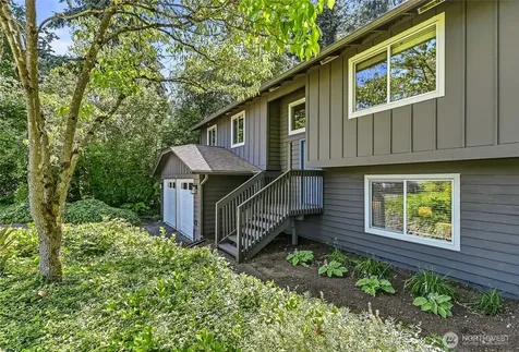 24014 57th Avenue SE Woodinville WA 98072