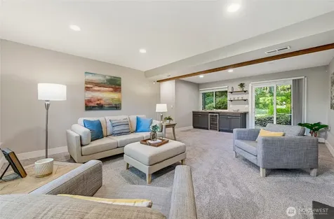 24014 57th Avenue SE Woodinville WA 98072