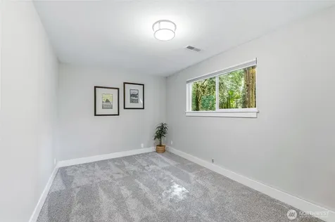 24014 57th Avenue SE Woodinville WA 98072
