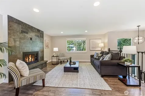 24014 57th Avenue SE Woodinville WA 98072