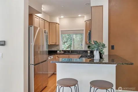 9804 NE Riverbend Drive Bothell WA 98011