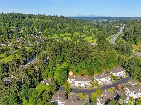 9804 NE Riverbend Drive Bothell WA 98011