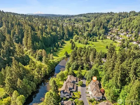 9804 NE Riverbend Drive Bothell WA 98011