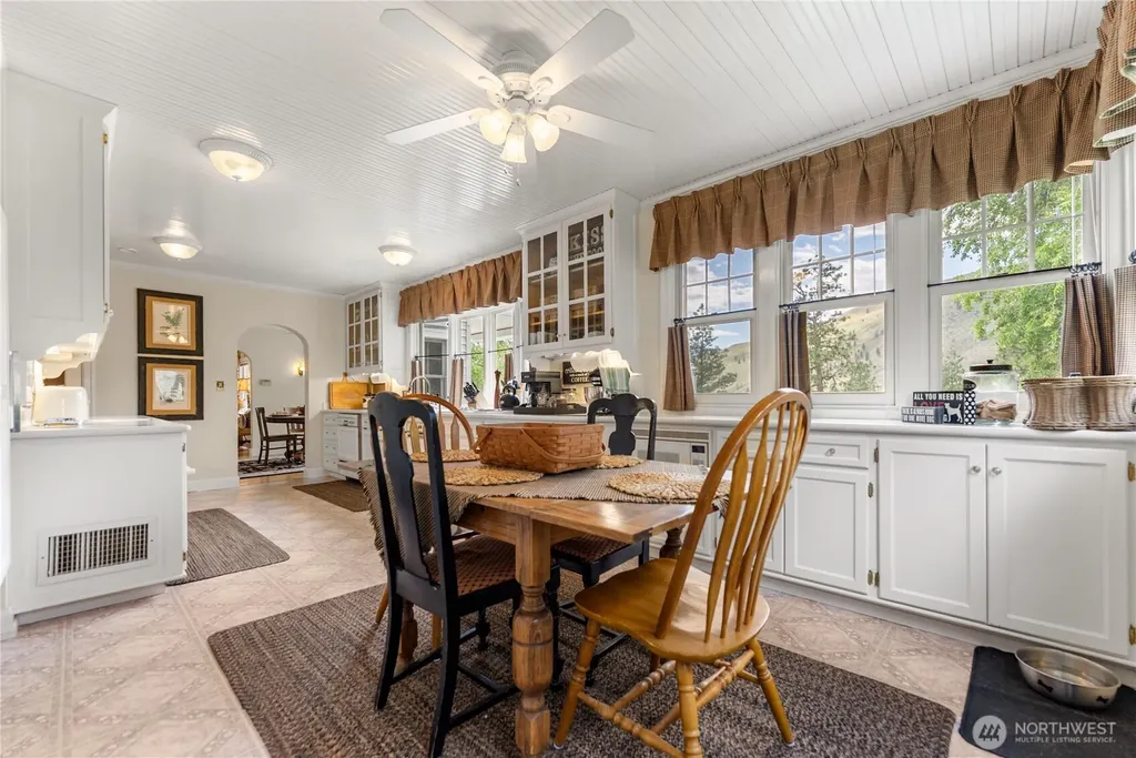3 Ross Road Twisp WA 98856