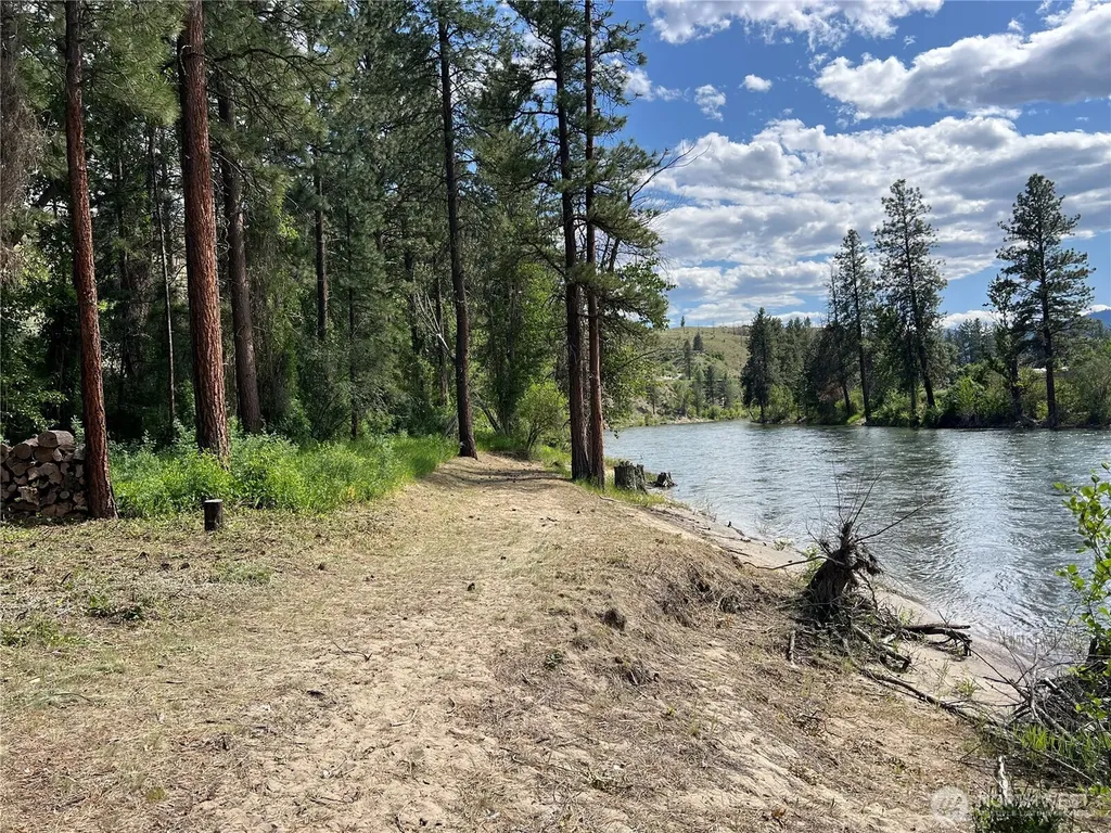 3 Ross Road Twisp WA 98856