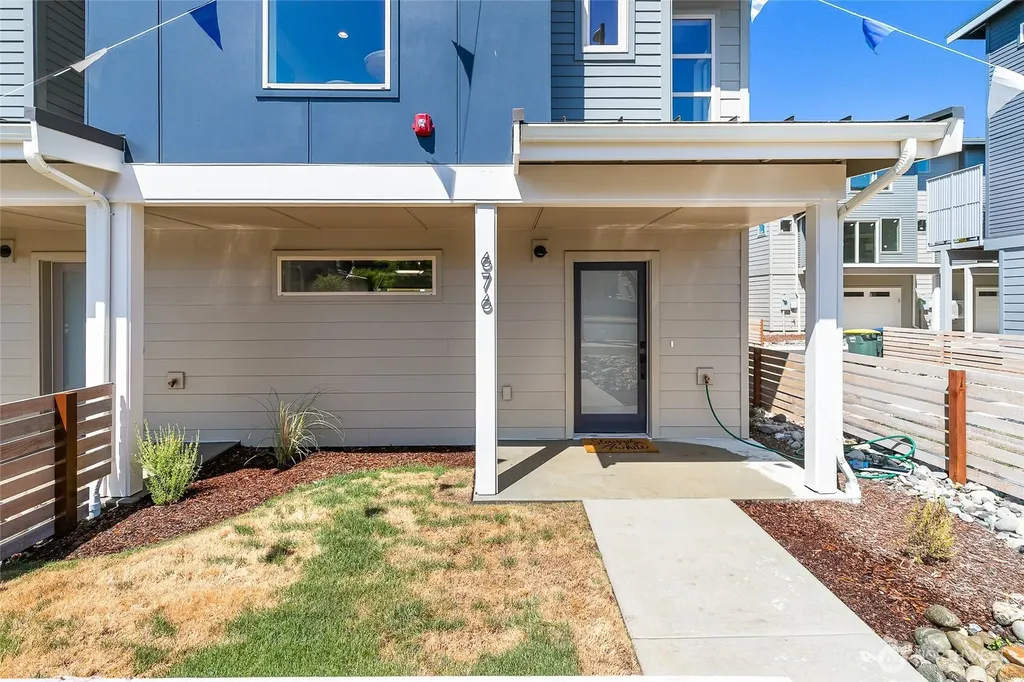 676 W Kline Road Bellingham WA 98226