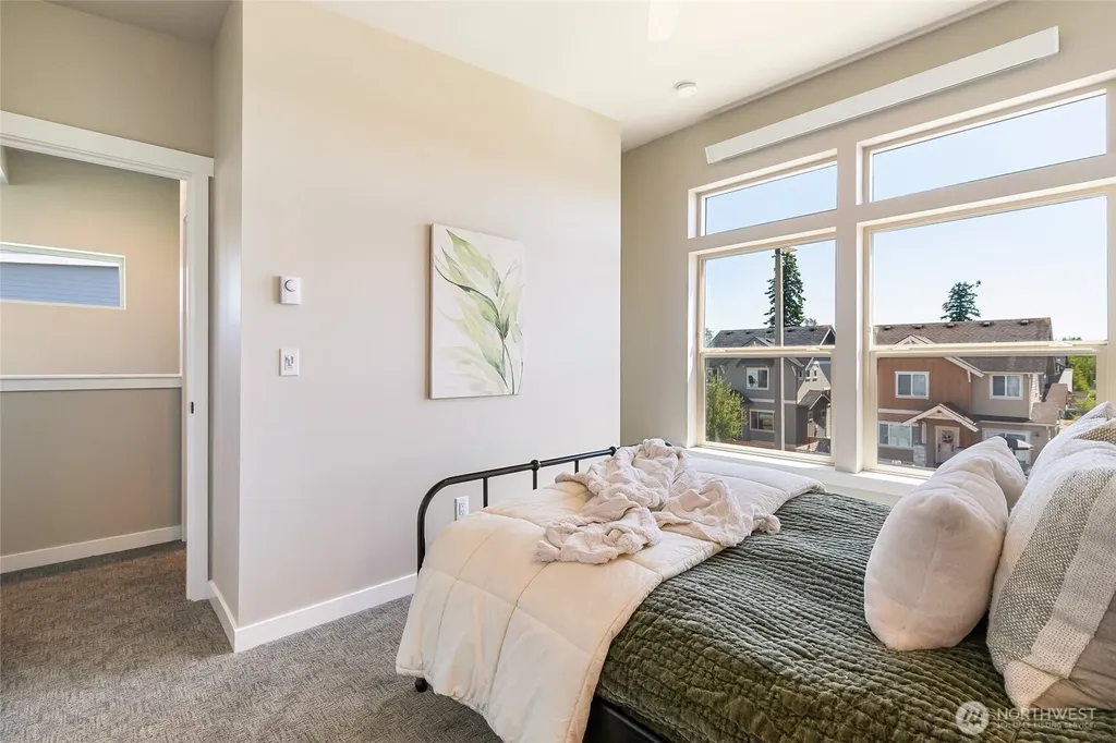 676 W Kline Road Bellingham WA 98226