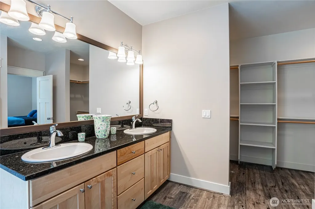 1000 Sunset Lane Chelan WA 98816