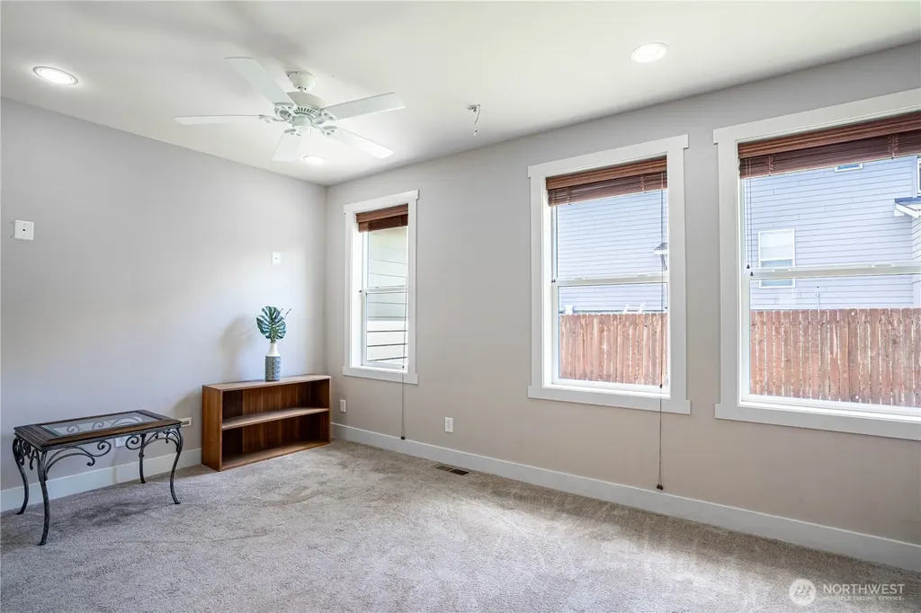 1000 Sunset Lane Chelan WA 98816