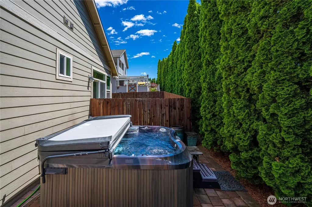 1000 Sunset Lane Chelan WA 98816