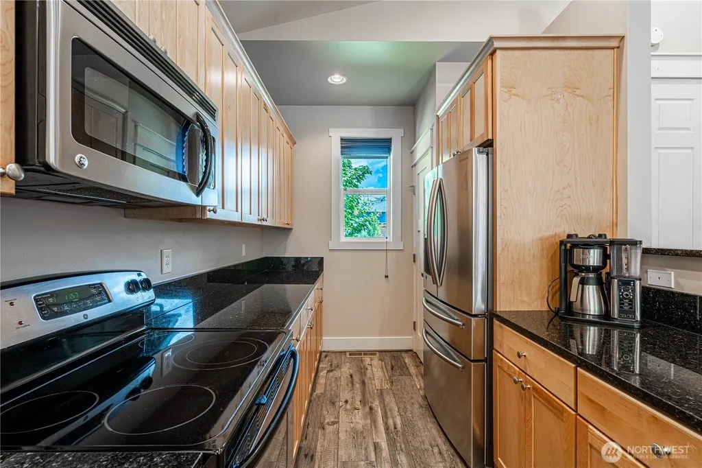 1000 Sunset Lane Chelan WA 98816