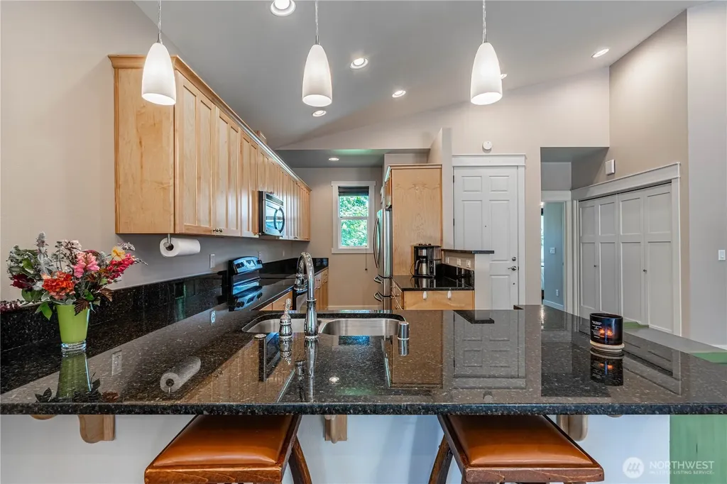 1000 Sunset Lane Chelan WA 98816