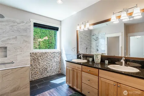 1000 Sunset Lane Chelan WA 98816
