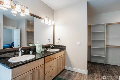 1000 Sunset Lane Chelan WA 98816