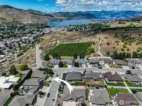 1000 Sunset Lane Chelan WA 98816