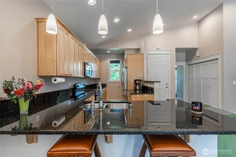 1000 Sunset Lane Chelan WA 98816