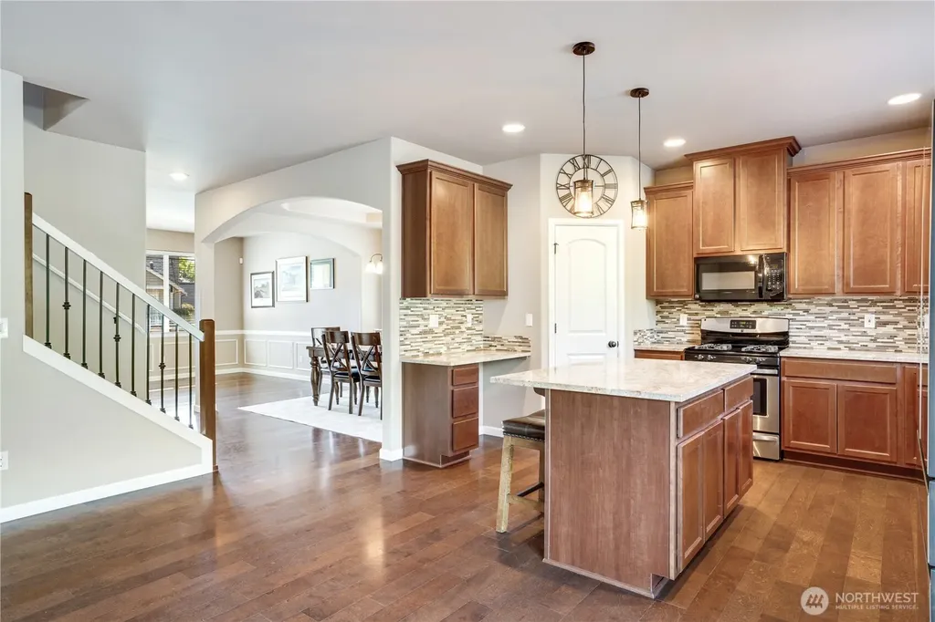 5913 164th Avenue Ct E Sumner WA 98390
