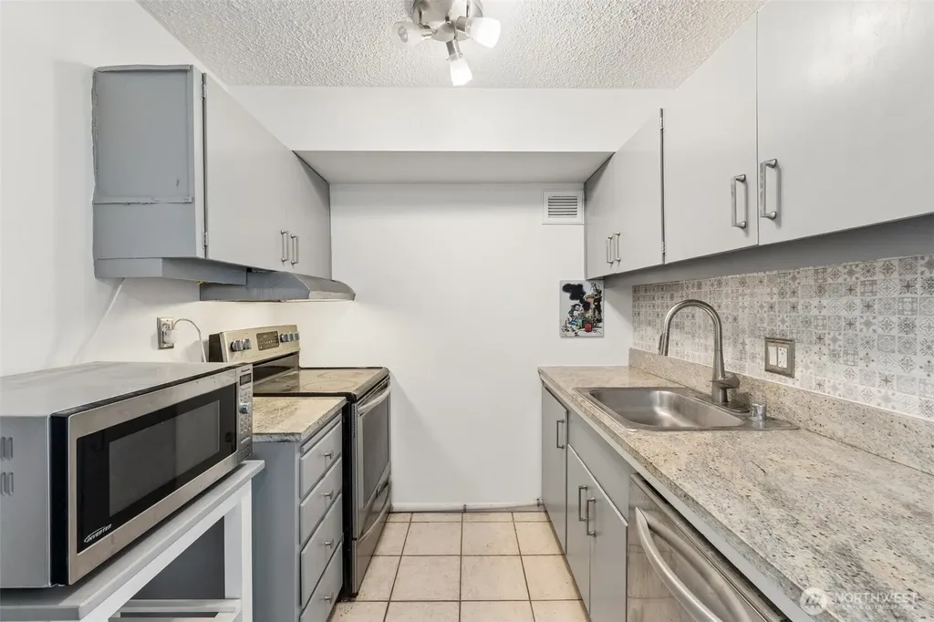 1200 Boylston Avenue Seattle WA 98101