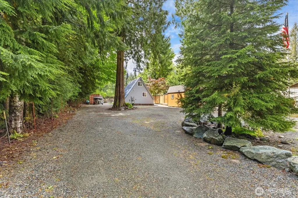 31002 W Whitehorse Drive Arlington WA 98223