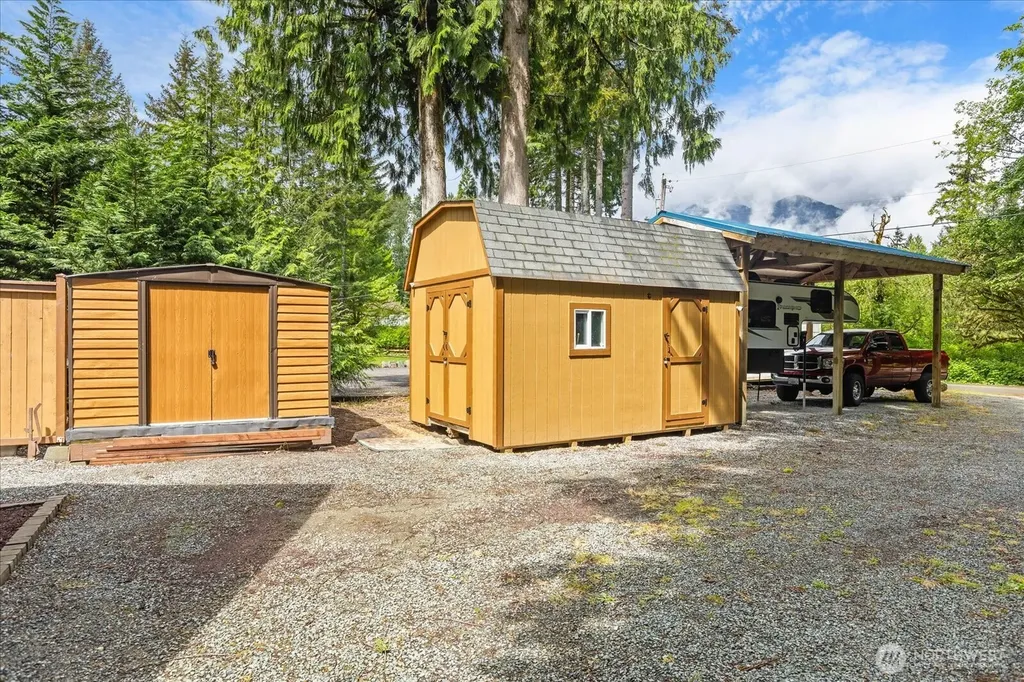 31002 W Whitehorse Drive Arlington WA 98223