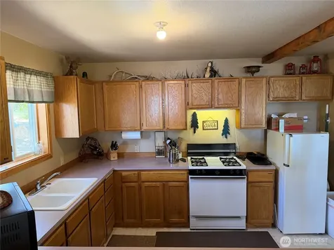 3054 W Sun East Road Ellensburg WA 98926