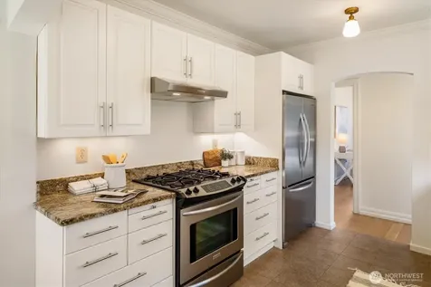 7754 Jones Avenue NW Seattle WA 98117
