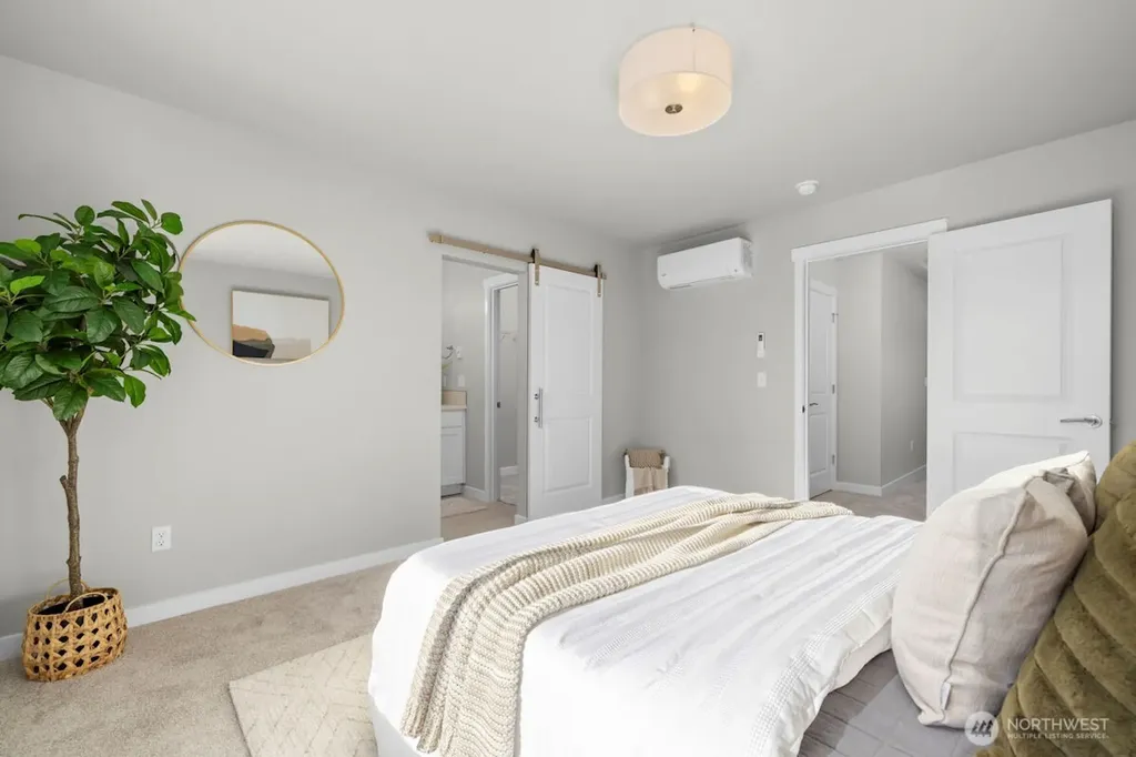 16823 Alder Way Lynnwood WA 98037