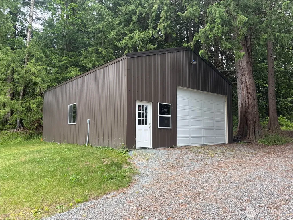 23941 Bassett Road Sedro Woolley WA 98284
